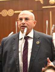 النائب أشرف عبد الغني يرفض تعديلات قانون الضريبة العقارية ويوجه انتقادات حادة... النائب أشرف عبد الغني يرفض تعديلات قانون الضريبة العقارية ويوجه انتقادات حادة لمنهج ”التقدير الجزافي”