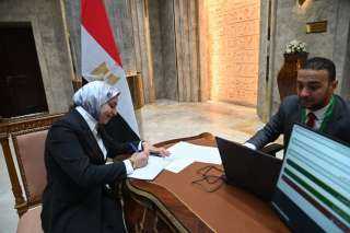 فاطمة عادل: النيابة عن الشعب تكليف لا تشريف والإصلاح الحقيقي هدفنا تحت... فاطمة عادل: النيابة عن الشعب تكليف لا تشريف والإصلاح الحقيقي هدفنا تحت قبة البرلمان