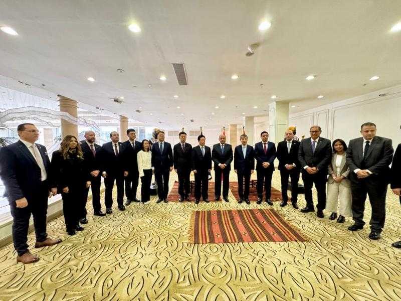 حزب حماة الوطن يلتقي وفد الحزب الشيوعي الصيني