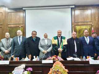 رئيس مدينة بلبيس يحصل علي الدكتوراه في إدارة الأعمال وسط حضور رسمي وبرلماني واسع