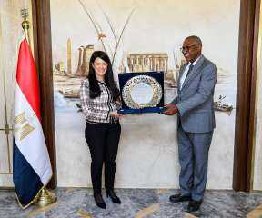 وزيرة التخطيط والتنمية الاقتصادية والتعاون الدولي تُكرم المدير القُطري للصندوق الدولي للتنمية الزراعية «إيفاد» مع انتهاء فترة عمله في مصر وتستقبل المدير القُطري الجديد