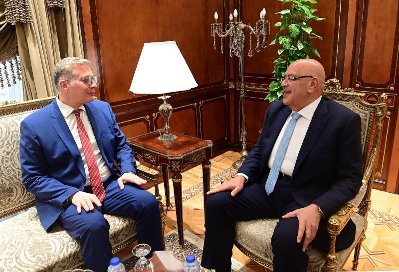 وزير البترول و رئيس مجلس النواب 