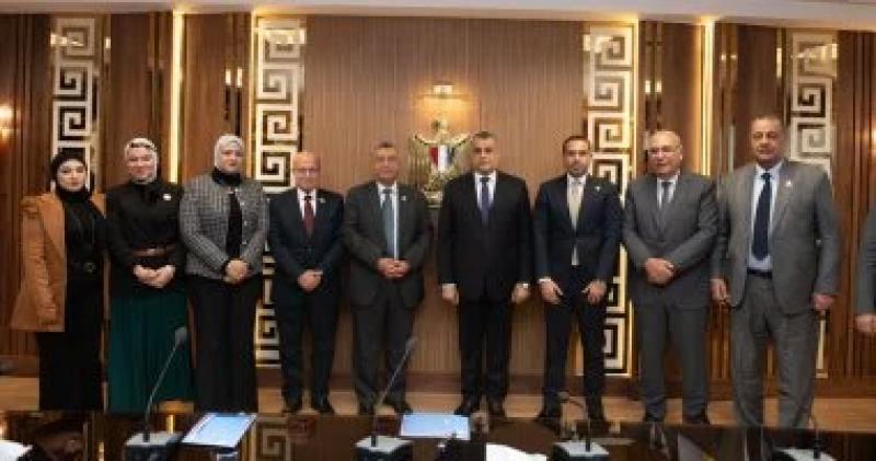 بوابة البرلمان