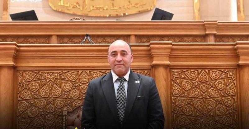 حسام حسن لوزير التعليم العالي: لماذا تُدار المستشفيات الجامعية دون لائحة تشغيل موحدة رغم مرور 5 سنوات على القانون؟