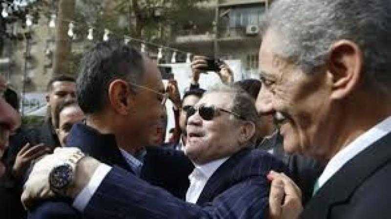 «البدوي» رئيسا لـ حزب الوفد بفارق 8 أصوات عن «سري الدين»