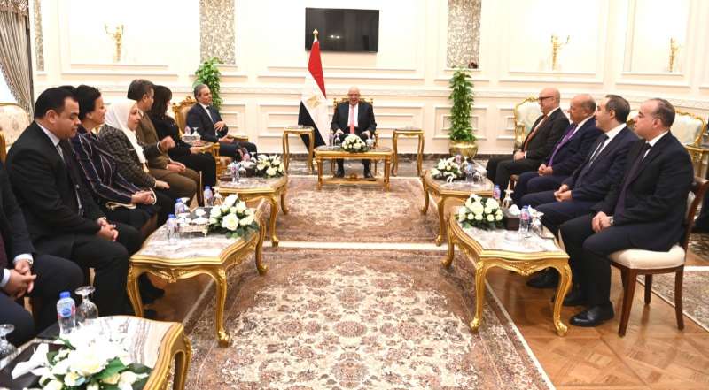 بوابة البرلمان