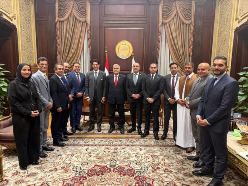 بوابة البرلمان