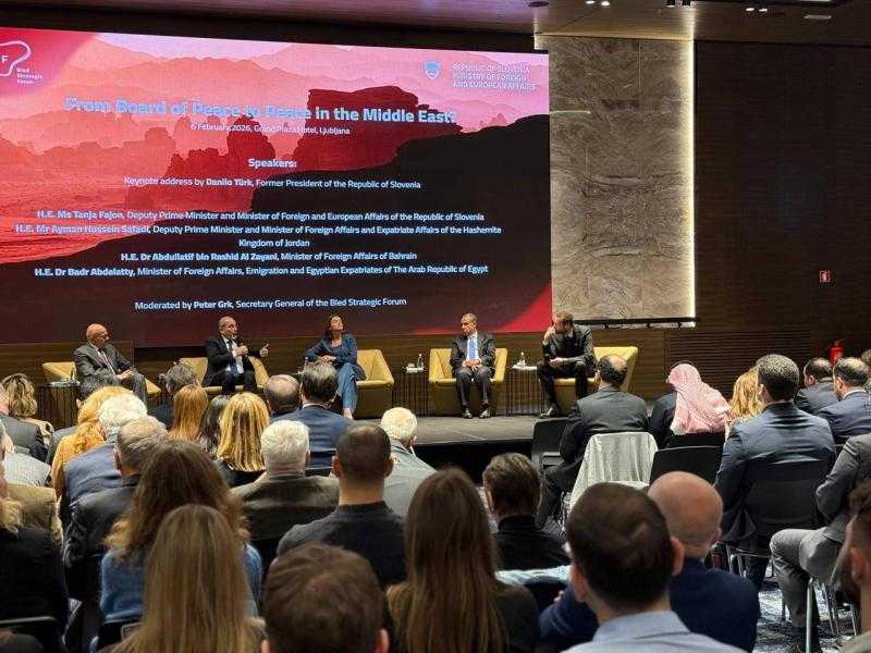 وزير الخارجية يشارك في حلقة نقاشية بمنتدى بليد الاستراتيجي حول توسيع آفاق السلام في الشرق الأوسط
