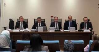 بدء اجتماع صحة النواب بحضور وزيري الصحة والشئون النيابية