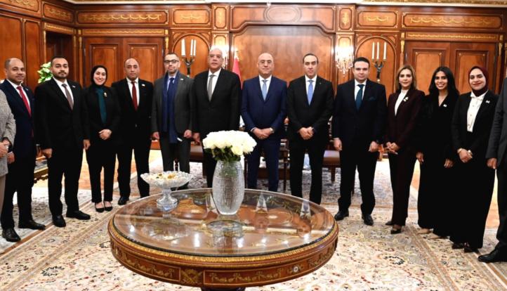 برلمانية ”حزب العدل” تلتقي المستشار هشام بدوي لتهنئته برئاسة مجلس النواب