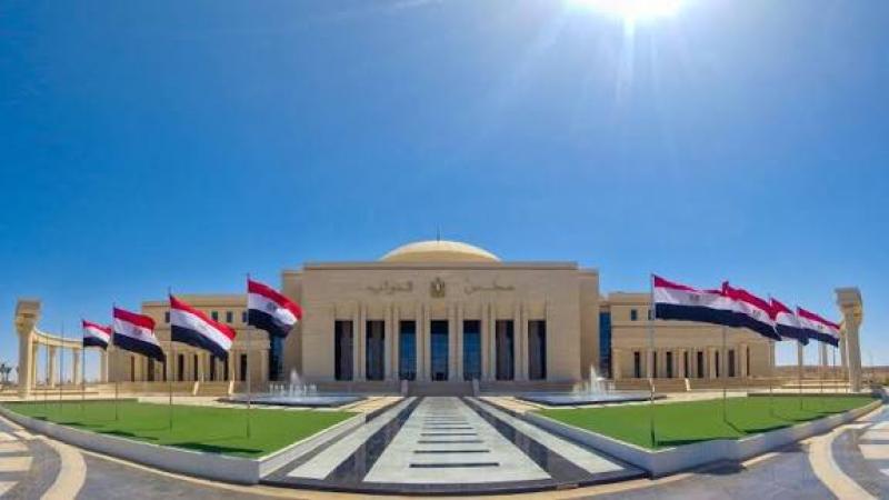 بوابة البرلمان