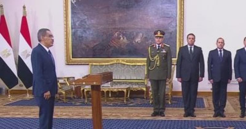 بوابة البرلمان