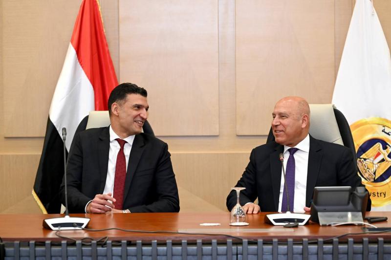 بوابة البرلمان