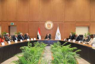 تاج الدين رئيسًا والقليني نائبًا لمجلس أمناء «عين شمس الأهلية» تاج الدين رئيسًا والقليني نائبًا لمجلس أمناء «عين شمس الأهلية»