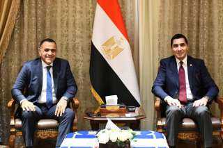 وزير الشباب والرياضة يستقبل رئيس الشركة الإفريقية لبحث التعاون المشترك وزير الشباب والرياضة يستقبل رئيس الشركة الإفريقية لبحث التعاون المشترك