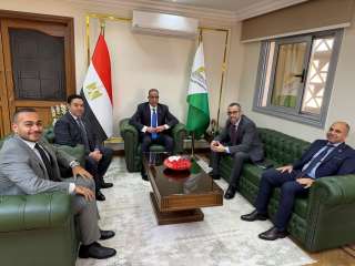 لقاء نواب حزب العدل بالجيزة مع المحافظ لبحث أبرز المشكلات الخدمية و... لقاء نواب حزب العدل بالجيزة مع المحافظ لبحث أبرز المشكلات الخدمية و سبل التعاون المشترك