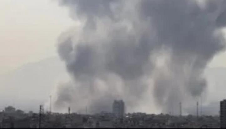 إعلام إيراني: سماع دوي انفجارات قوية من محيط منشأة نووية وقاعدة جوية بأصفهان