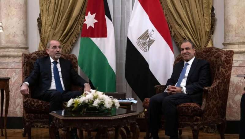 بوابة البرلمان