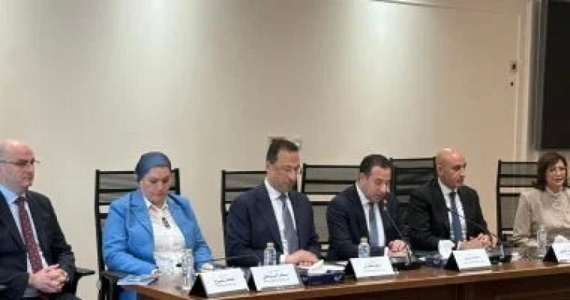 انطلاق اجتماع لجنة الاتصالات بالنواب لإعداد قانون حماية الأطفال