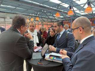 على هامش قمة «الصحة الواحدة» بفرنسا.. وزير الصحة يبحث مع شركة سانوفي تعزيز التعاون في توطين صناعة اللقاحات ودعم الأمن الصحي