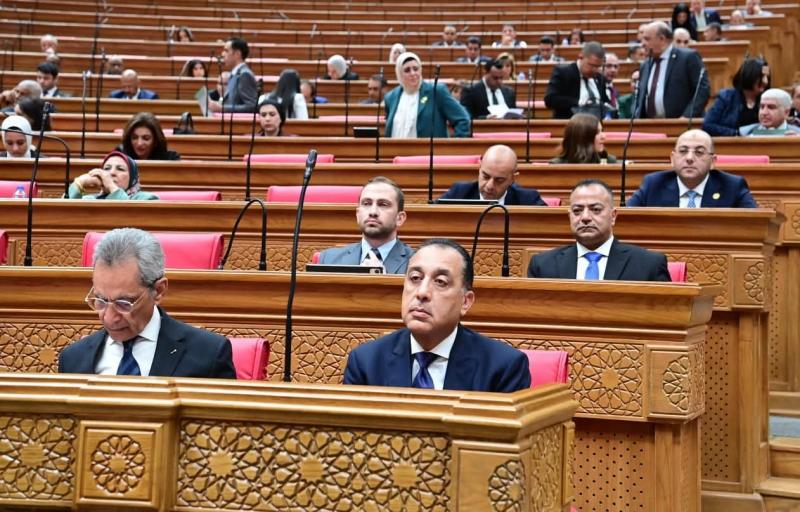 رئيس الوزراء  يكشف امام البرلمان  تفاصيل زيادة الأجور بداية من شهر يوليو