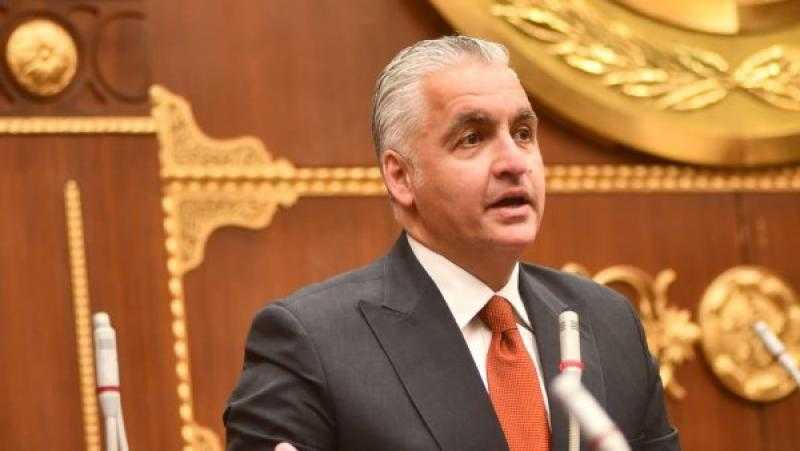 سيف زاهر : الدولة عملت اللي عليا واللاعب اللي يبيع ناديه بكره يبيع بلده