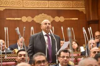 أشرف عبد الغني يطالب بتحويل مراكز الشباب من مجرد ”ملاعب رياضية” إلى ”حاضنات للابتكار الرقمي والوعي الوطني”