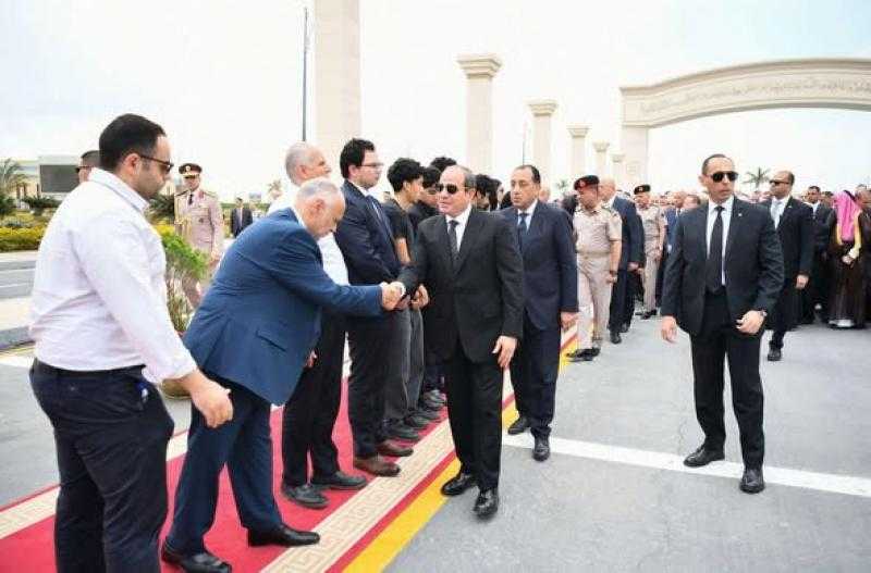الرئيس السيسى يتقدم مشيعى جنازة اللواء كمال مدبولى والد رئيس الوزراء