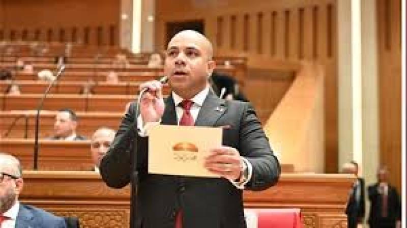 النائب علي خالد خليفة