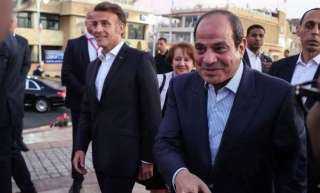 الرئيس السيسي يصطحب ماكرون في جولة بكورنيش الإسكندرية وقلعة قايتباي