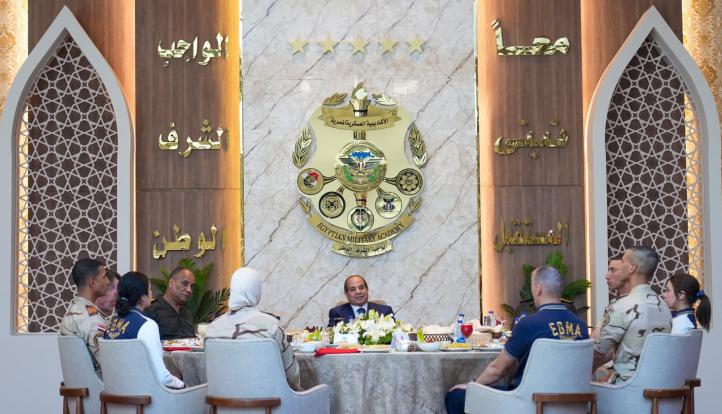 السيسي يتفقد  مقر القيادة الاستراتيجية ويحذر من مخاطر الأزمة الإيرانية ويؤكد وحدة الصف العربي