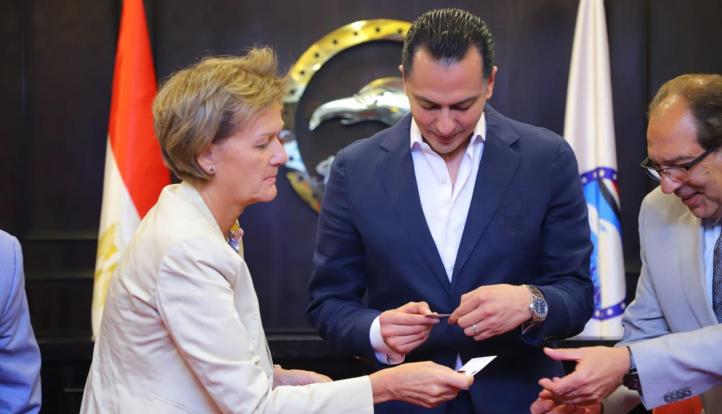 «مستقبل وطن» يستقبل سفيرة الاتحاد الأوروبي بالقاهرة
