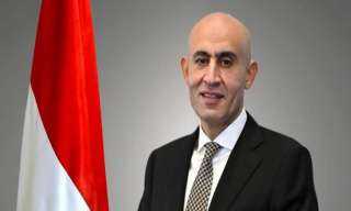 وزير التعليم يطمئن طلاب الثانوية: الأسئلة ستكون فى مستوى الطالب المتوسط وزير التعليم يطمئن طلاب الثانوية: الأسئلة ستكون فى مستوى الطالب المتوسط