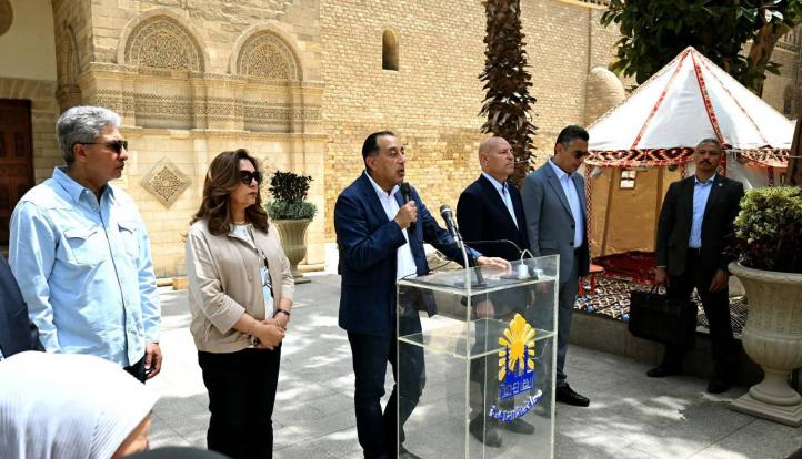 مدبولي: توجيهات رئاسية بتخفيف الضغط عن القاهرة القديمة واستعادة ورونقها