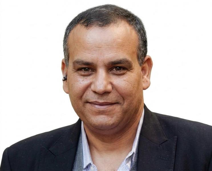 الكاتب