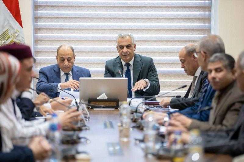 وزير الدولة للإنتاج الحربي يستعرض موازنة وزارته أمام دفاع النواب