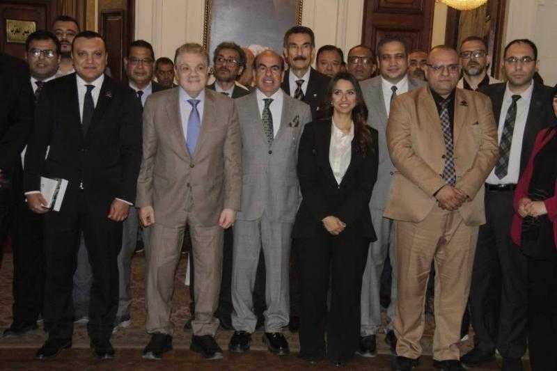 السيد البدوي يستقبل وفد تنسيقية شباب الأحزاب بحضور النائبة نشوى الشريف لمناقشة ملفات تشريعية وسياسية