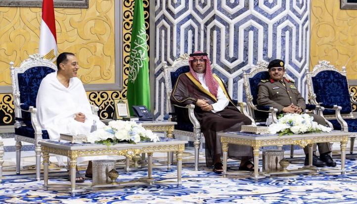 مدبولي يصل السعودية لأداء مناسك الحج