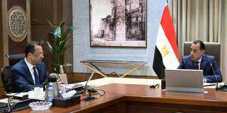 مدبولي يبحث مع وزير الاتصالات زيادة صادرات التعهيد إلى 6 مليارات دولار... مدبولي يبحث مع وزير الاتصالات زيادة صادرات التعهيد إلى 6 مليارات دولار العام الجاري