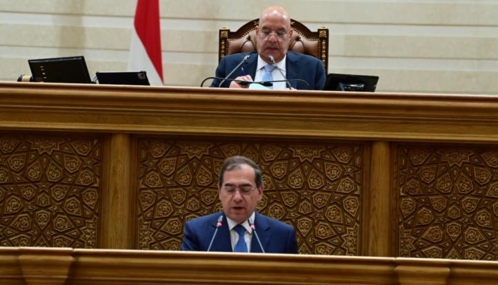 طارق الملا: لدينا  574 مليار جنيه استثمارات البترول والكهرباء في خطة 2026/2027