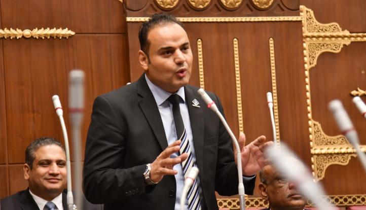 النائب الحسيني الليثي: المواطن لا يملك أسهماً في الشركات.. بل يبحث عن حياة كريمة