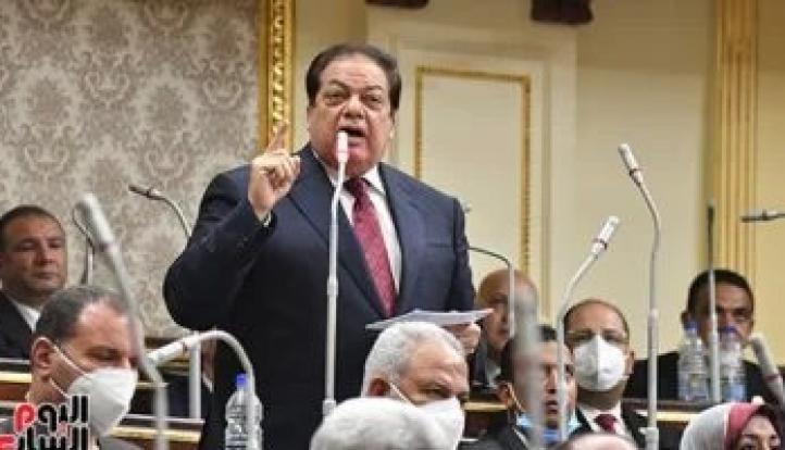 أبوالعينين: مؤشرات الموازنة  أقل من الإمكانات الحقيقية للاقتصاد المصري