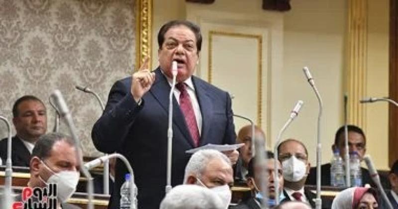 أبوالعينين: مؤشرات الموازنة  أقل من الإمكانات الحقيقية للاقتصاد المصري