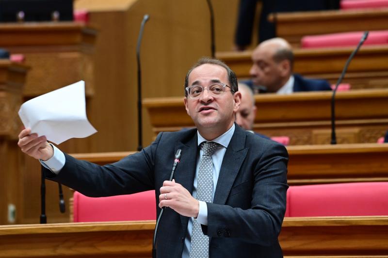 وزير المالية 