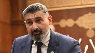 بسبب تاخر الوقت.. النائب ياسر جلال يتنازل عن كلمته في الجلسة الختامية... بسبب تاخر الوقت.. النائب ياسر جلال يتنازل عن كلمته في الجلسة الختامية للشيوخ