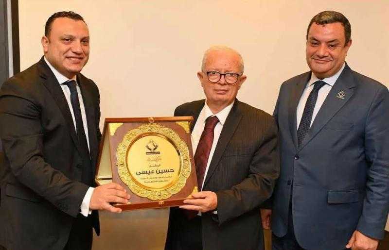 تنسيقية شباب الأحزاب والسياسيين تستضيف الدكتور حسين عيسى نائب رئيس مجلس الوزراء