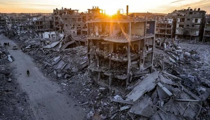 استشهاد 5 فلسطينيين في غارات إسرائيلية متفرقة على غزة
