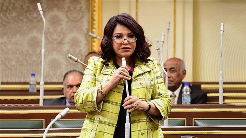 امال عبدالحميد 