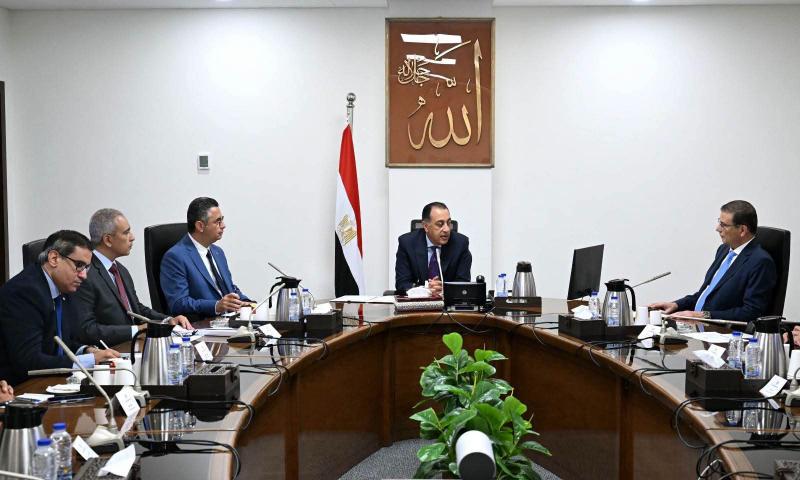 اجتماع رئيس الوزراء 