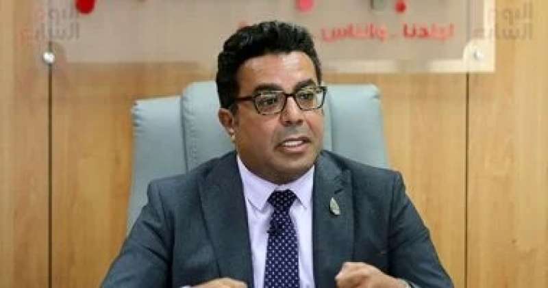 باسل عادل 